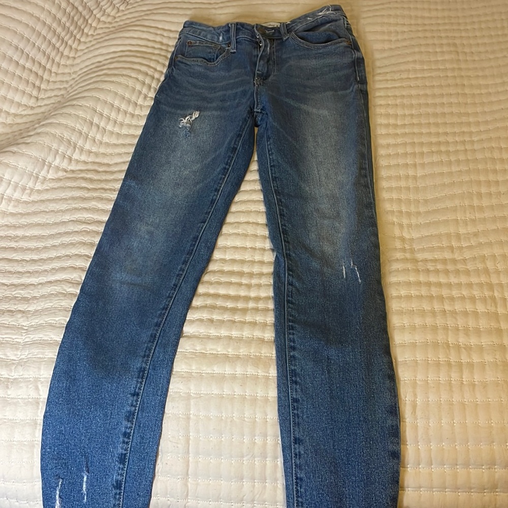 Skinny jeans ivy and Leo boutique